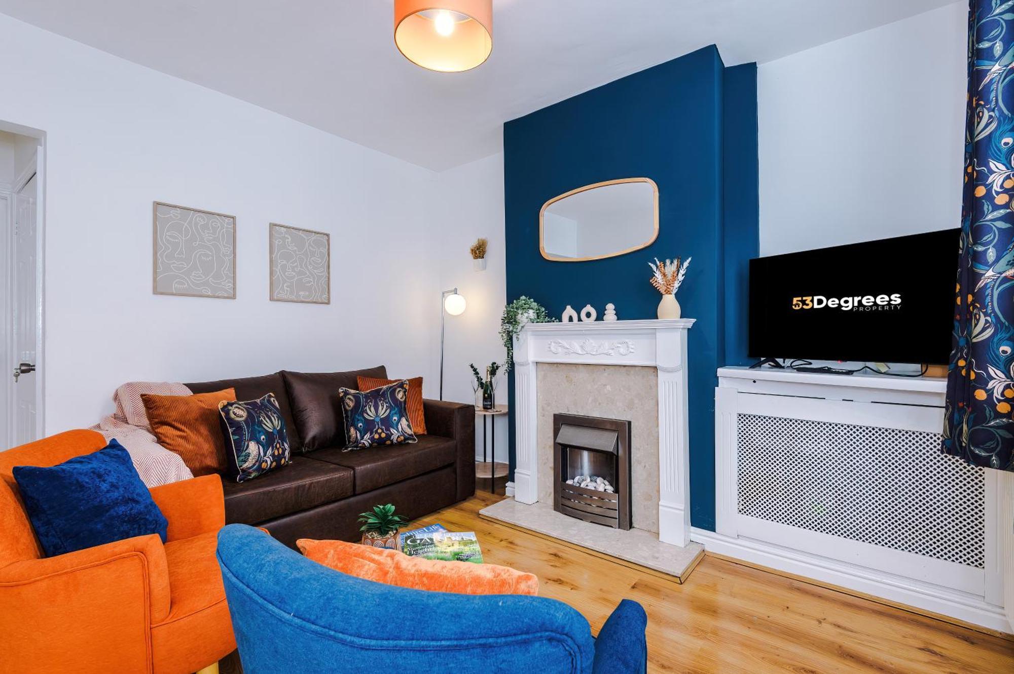 New! Spacious 2-Bed Home In Chester City-Centre By 53 Degrees Property, Ideal For Couples & Small Groups, Great Location - Sleeps 5 Exterior foto